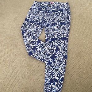 Lilly Pulitzer Blue and White Printed Pants